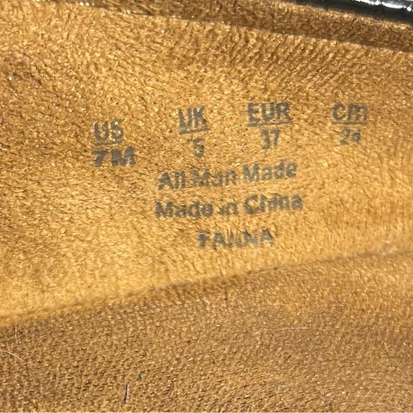 Natural Soul Black Croc-Embossed Flats 7M - Picture 7 of 7